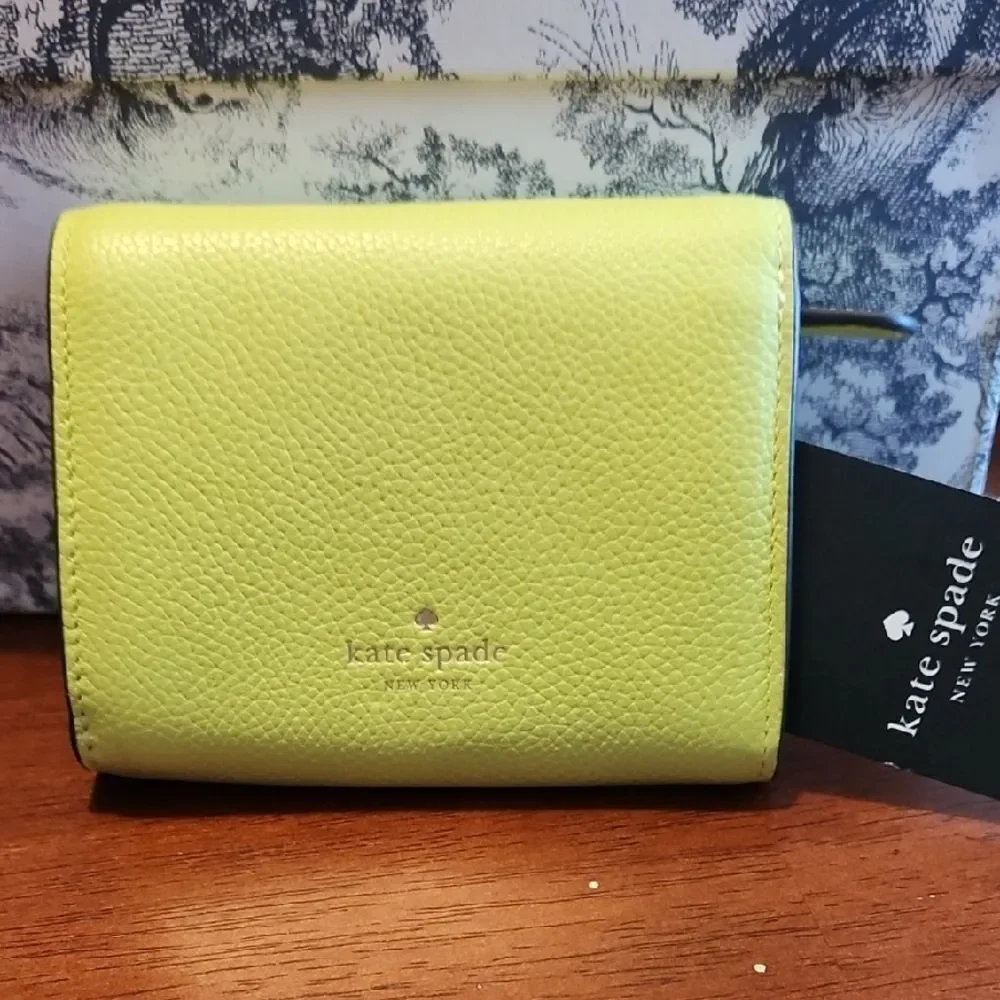 Kate Spade Lime Green Leather Wallet NWT
